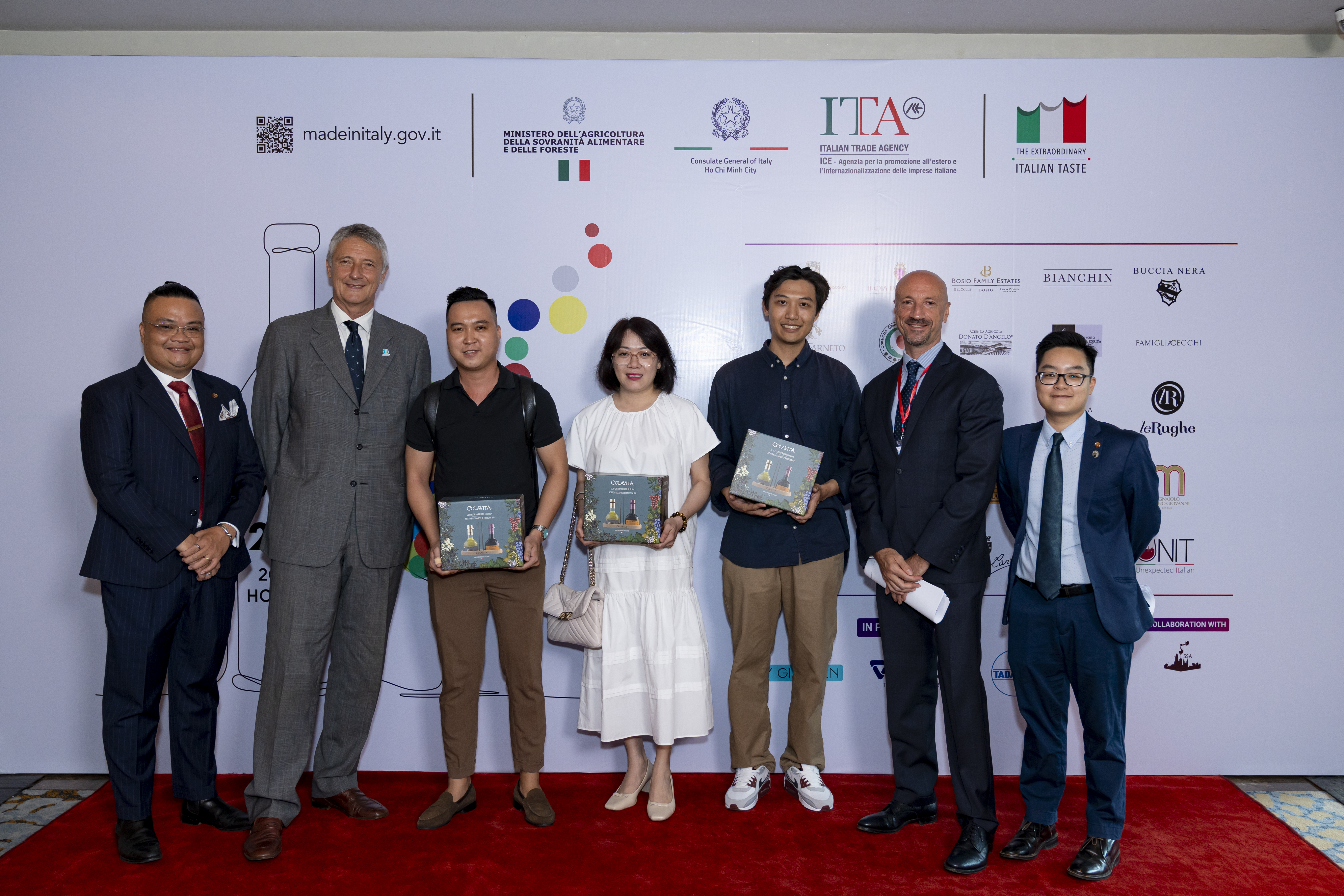 Borsa Vini Vietnam 2024