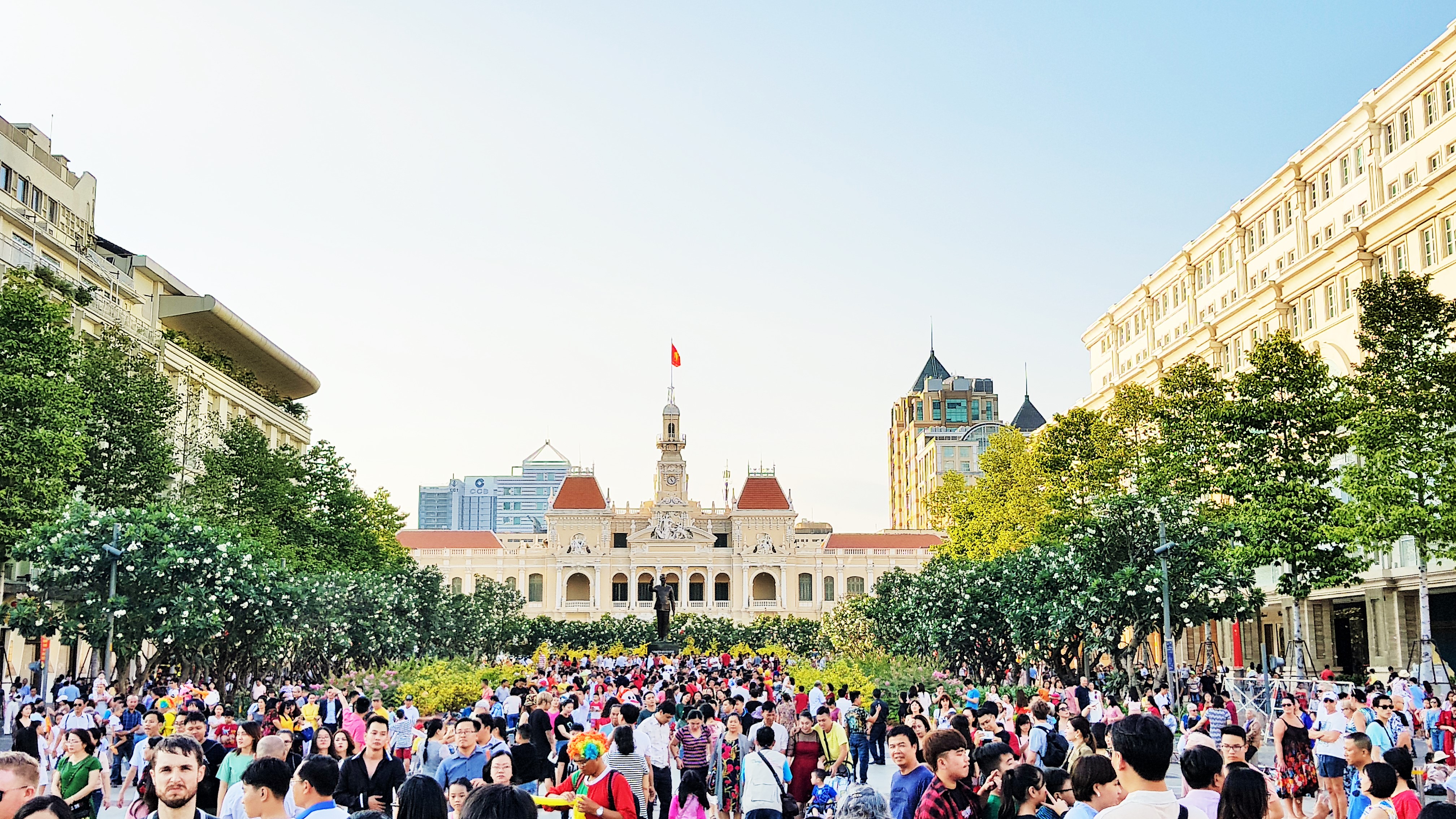 HCM City Hall - Boulevard Nguyen Hue Hochiminh City