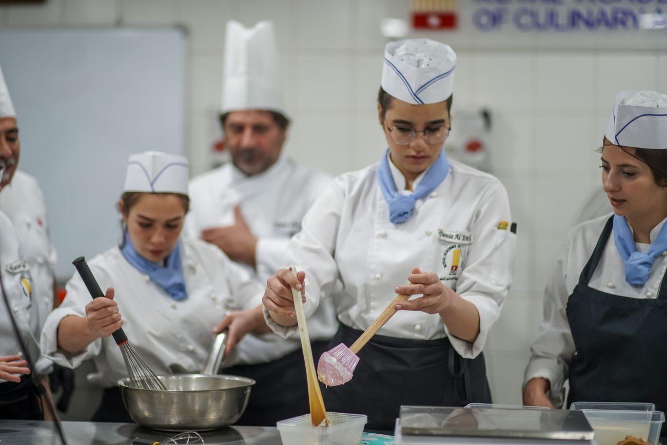 RACA students cooking at Pastry Modern Plating Techniques course